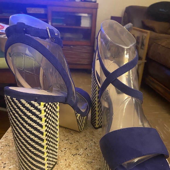 BRAND NEW, NEVER WORN, Nine West platform  sandals - Picture 5 of 8